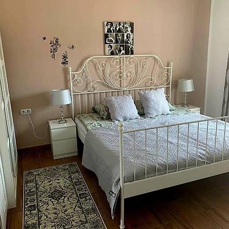 Studio Apartmant Leona With Parking Place 스플리트 외부 사진