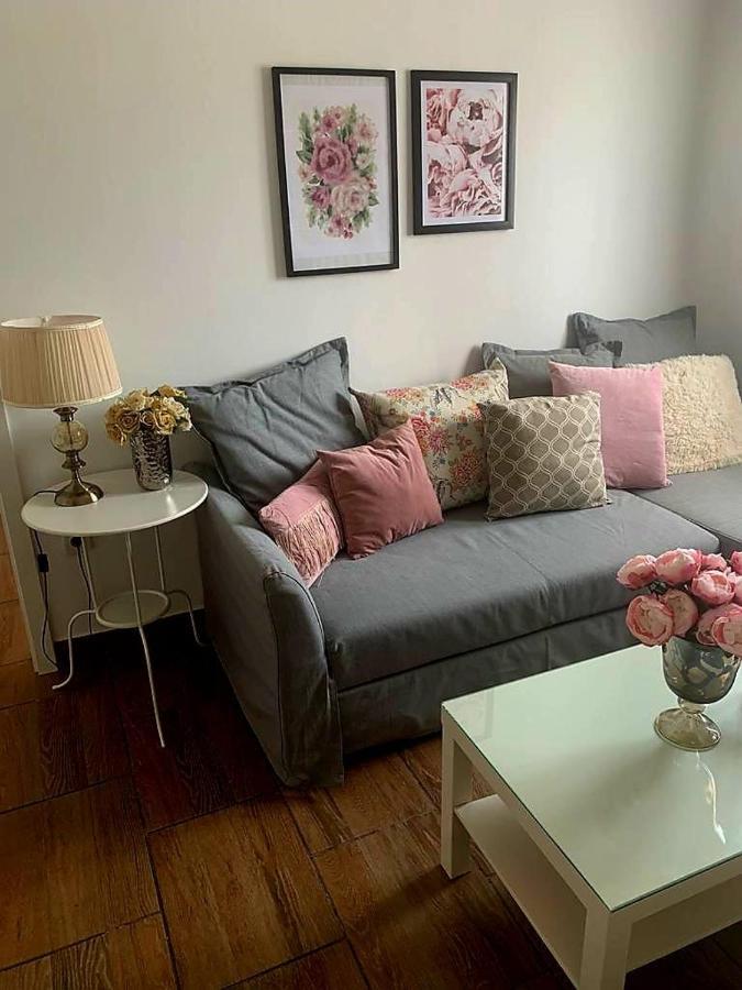 Studio Apartmant Leona With Parking Place 스플리트 외부 사진