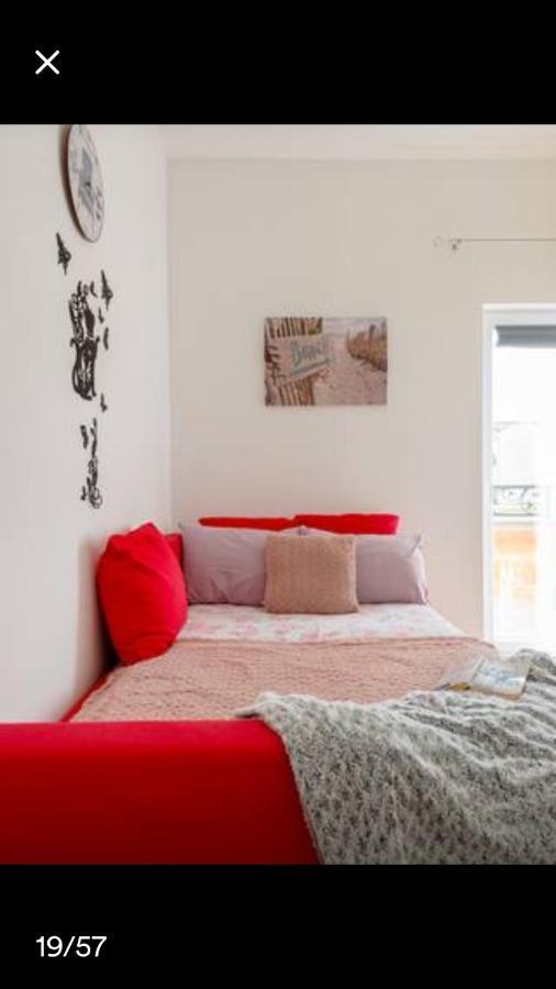 Studio Apartmant Leona With Parking Place 스플리트 외부 사진