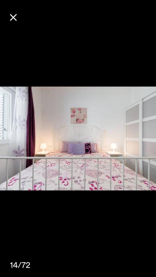 Studio Apartmant Leona With Parking Place 스플리트 외부 사진