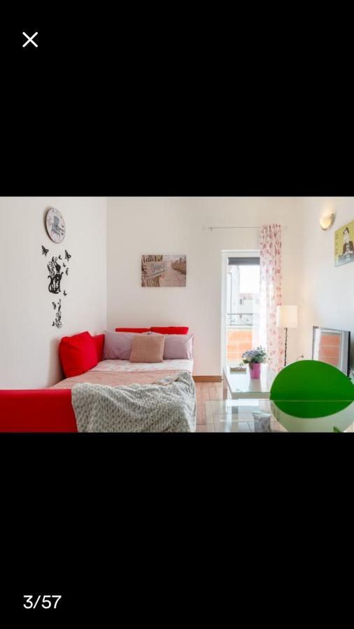 Studio Apartmant Leona With Parking Place 스플리트 외부 사진